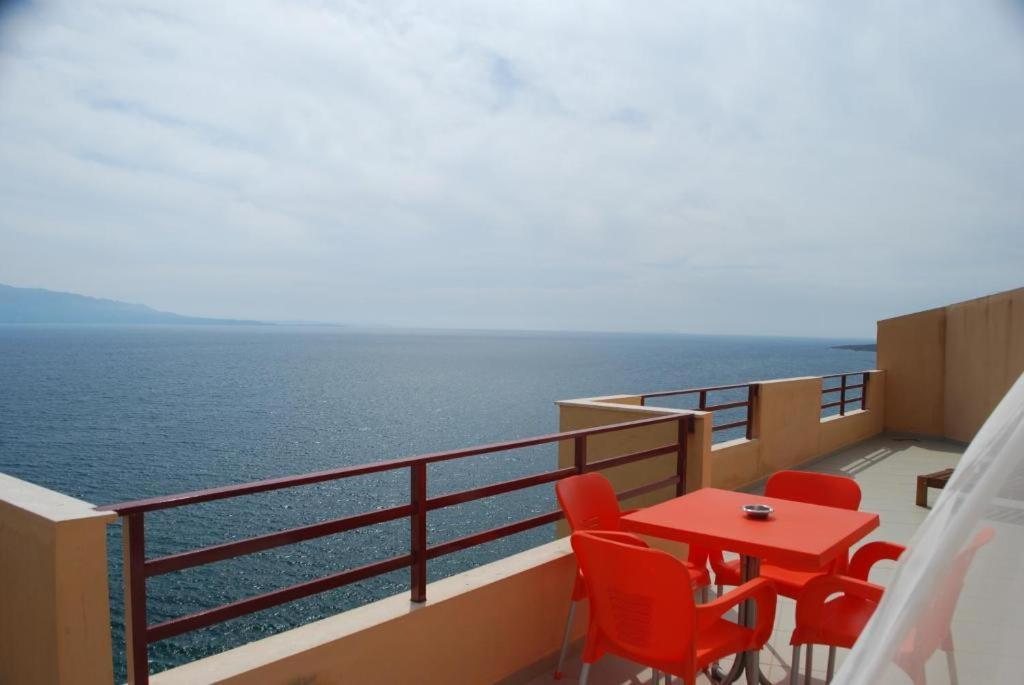 Rezidenca E Kalter Apartments Sarandë Exteriör bild