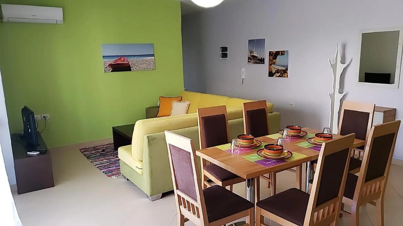 Rezidenca E Kalter Apartments Sarandë Exteriör bild
