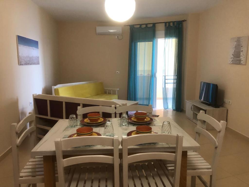 Rezidenca E Kalter Apartments Sarandë Exteriör bild
