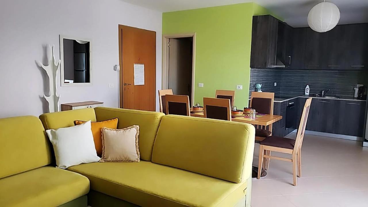 Rezidenca E Kalter Apartments Sarandë Exteriör bild