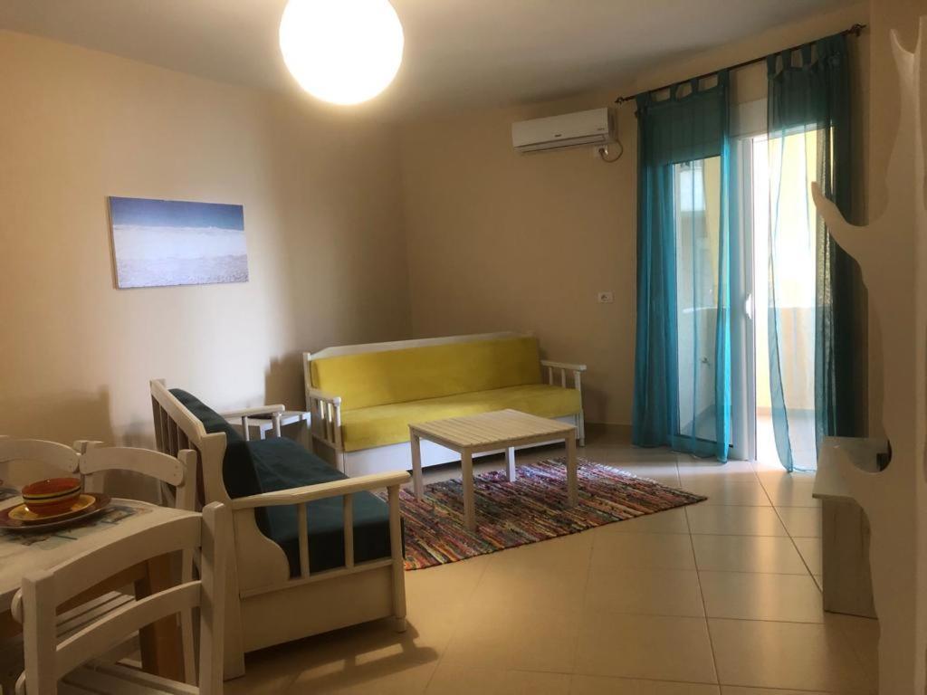 Rezidenca E Kalter Apartments Sarandë Exteriör bild