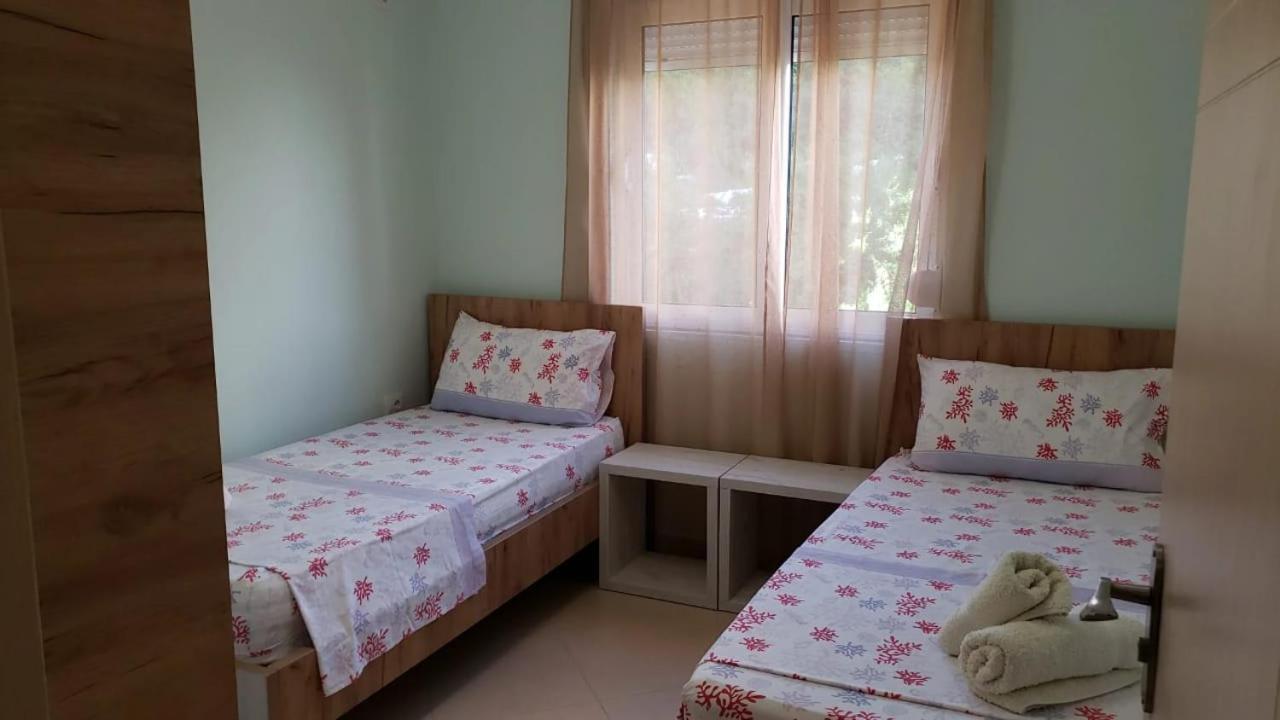 Rezidenca E Kalter Apartments Sarandë Exteriör bild