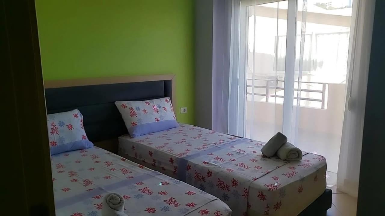 Rezidenca E Kalter Apartments Sarandë Exteriör bild